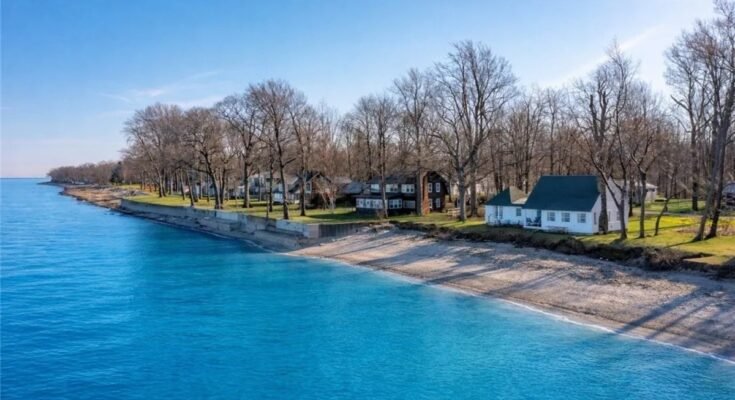 Fisher Price co-founder tested toys in this 9,000 lakefront cottage