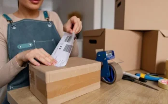 What is dropshipping? A comprehensive guide to selling online